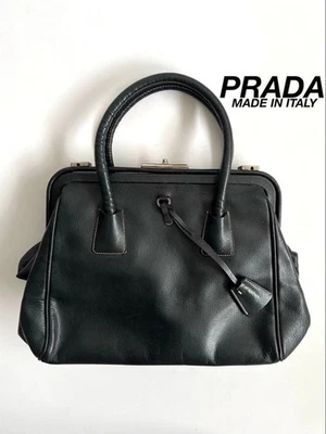 PRADA LEATHER DOCTOR POUCH HAND BAG Black Women Authentic From Japan - Photo 1/4