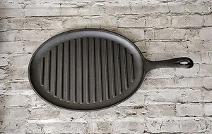 NEW Lodge Cast Iron Oval Grill Skillet Large - Picture 1 of 4
