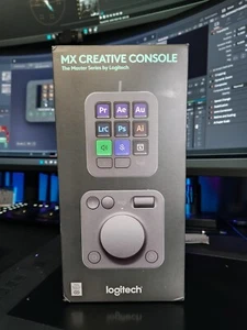 Logitech MX Creative Console Keypad & Dial Pale Gray Bluetooth Wireless Keyboard - Picture 1 of 4
