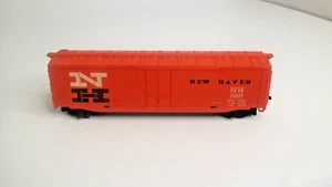 VintageHO Scale Tyco 339B NEW HAVEN 50' Plug Door Box Car NH35688 Model Railroad - Picture 1 of 6