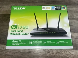 TP-Link AC1750 Dual Band Wireless Gigabit WiFi 5 Router- (Archer C7) - Picture 1 of 5