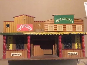 Timpo Hauser 1:32 Western Elastolin Dolly’s York Hotel Fort Gebäude - Bild 1 von 2