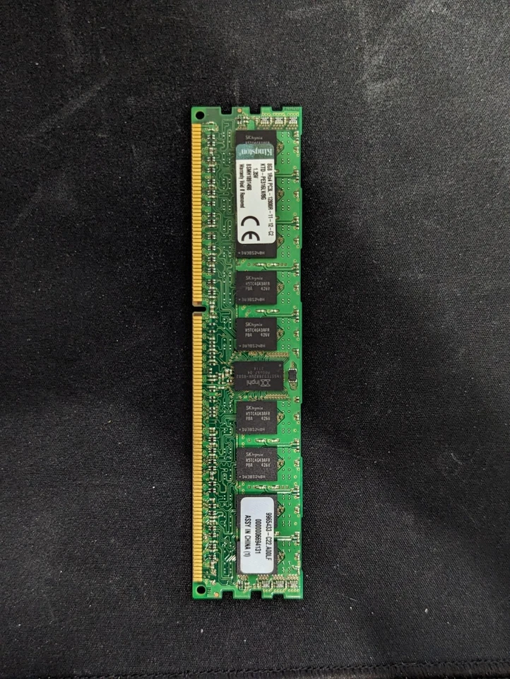 Kingston KTD-PE421/8G 8 GB (1 x 8 GB) Registered DDR4-2133 CL15 Memory - Image 1 of 1