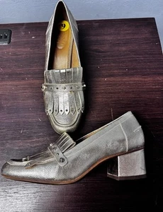 Franco Sarto Lauryn Damen-Halbschuhe Goldfolie Fransen Blockabsatz Größe 9 - Bild 1 von 13