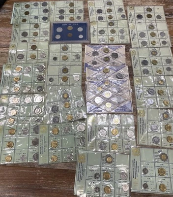 Grande Lote Não Circulado Italia Lire Conjuntos de Moedas Anos 80 Anos 90 25 Conjuntos - Imagem 1 de 4