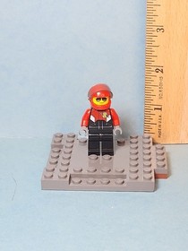 LEGO City Minifig cty0738 - Race Plane Pilot - Scratches/No Cracks