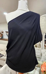 BCBGMAXAZRIA Carli Top Damen schwarz One Shoulder seidig Gr. M - Bild 1 von 7