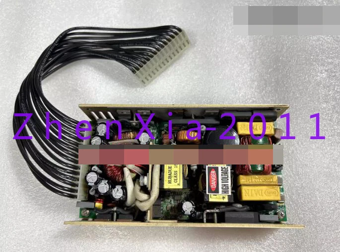 1PC Used UPFS105-405 Power source by DHL/Fedex shipping - Image 1 of 2