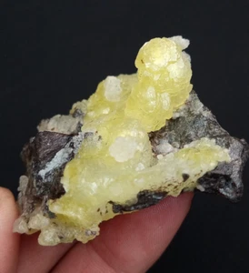 Brucite from Balochistan Pakistan. - Picture 1 of 6