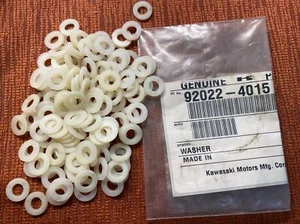 Kawasaki NOS NEW 92022-4015 Plain Plastic Washer 5mm KZ KZ1000 Police Set Of 10 - Bild 1 von 1