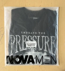 Fashion Nova Herren Tshirt - Embrace The Pressure - schwarz - Größe Small - Bild 1 von 3