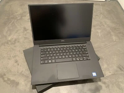 Dell Precision 5530 Core i5 8300H 16GB RAM 256GB Fullhd Cámara Windows 10 - Immagine 1 di 4