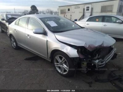 Audio Equipment Radio XC70 Receiver Fits 15-16 VOLVO 70 SERIES 786688 - Image 1 of 4