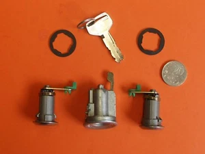CAÑÓN DE ENCENDIDO + TRAJE DE 2 PUERTAS CERRADURAS TOYOTA DYNA RU20 RU30 LANDCRUISER HJ60-NID131B - Imagen 1 de 11