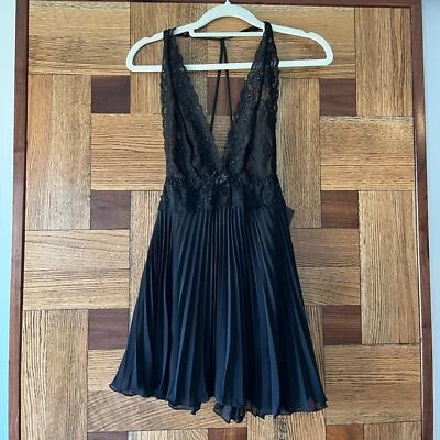 Seductivewear de Cinema Etoile | Chemise plisado de encaje Foto 1 de 4