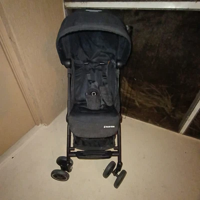 Cochecito ligero ultra compacto Maxi-Cosi para niños/bebé Mara XT fácil de plegar Foto 1 de 3