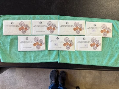 1989 P D Uncirculated US Mint Coin Sets LOT OF 7 - Image 1 of 4