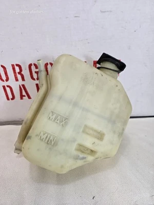 Botella de desbordamiento de radiador Dodge Dakota 4266843 Foto 1 de 4