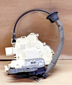Cerradura puerta trasera izquierda audi a4 a5 q5 2017-2022 lado pasajero 4g0839015f - Imagen 1 de 11