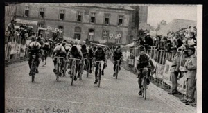 1974 -- SAINT POL DE LEON ARRIVE D ETAPE DU TOUR DE FRANCE 3Q574 - Bild 1 von 1