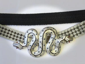 Cinturón plata con hebilla original, motivo serpiente - Imagen 1 de 4
