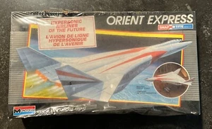 Vintage 1988 Monogram Snap Tite Orient Express Model Kit 1132 NEW NIB VINTAGE - Picture 1 of 10