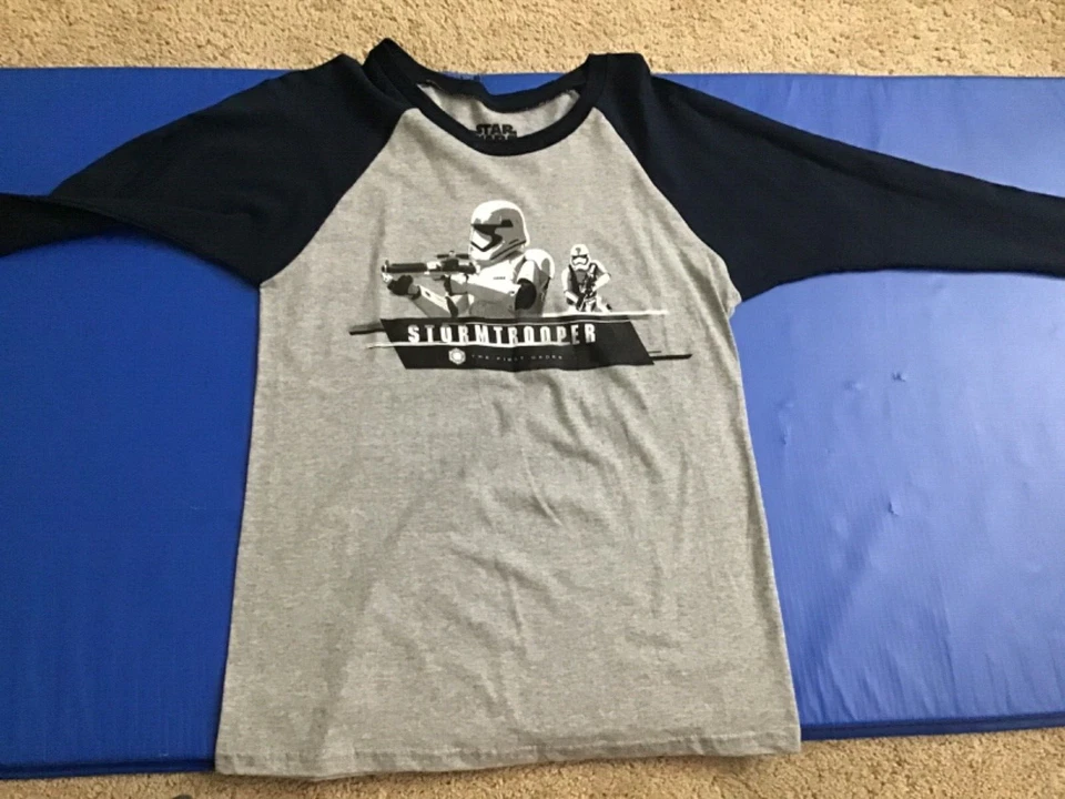 Star Wars Long Sleeve Youth Boys L….Gray Gently Worn - Image 1 of 1