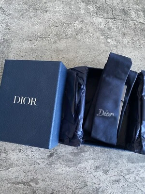 New Authentic Dior Homme Men's Slim Skinny Silk Tie Navy Accessory - Image 1 of 4