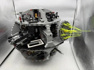 NEW 75159 Death Star (4,016 PCS) Building Blocks Set  25 Figures - Picture 1 of 23