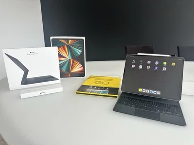 Apple IPad Pro 5. Gen - 12.9 Zoll 128GB WIFI+ Apple Keyboard + Apple Pencil - Bild 1 von 4