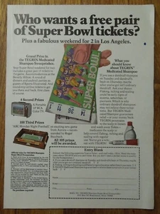 Champú Integra 1972 ¿Quién quiere un par de boletos gratis para el Super Bowl? Anuncio de revista - Imagen 1 de 1