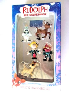 RUDOLPH DAS RENTIER MIT DER ROTEN NASE MINIATUR ORNAMENT SET NEU IN VERPACKUNG - Bild 1 von 2