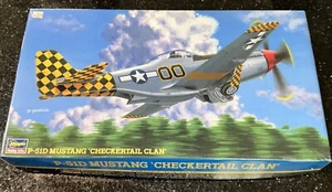 Hasegawa 09255 P-51D Mustang 'Checkertail Clan' 1/48 con kit de detalles extras - Imagen 1 de 14