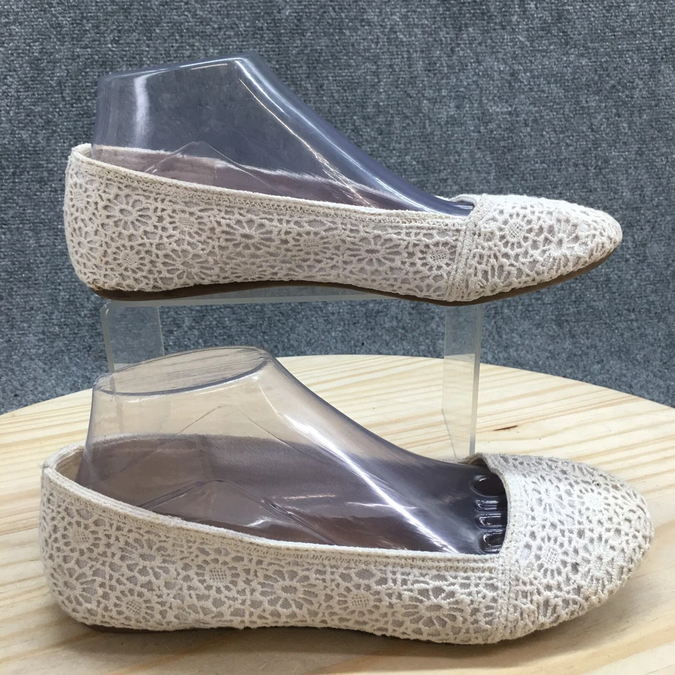 Fergalicious by Fergie Shoes Womens 8.5 M Mosley Ballet Flats White Crochet - Image 1 of 4