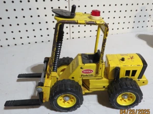 BELLISSIMO GIOCATTOLO VINTAGE ANNI 70 TONKA TOYS ACCIAIO PRESSATO FORCELLA SCALA 1/16 L@K NR! - Foto 1 di 4
