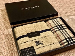 burberry towel set