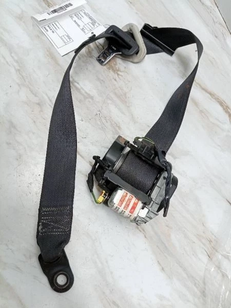 2011 - 2017 JEEP COMPASS - JEEP PATRIOT LEFT DRIVER SIDE SEATBELT Foto 1 de 4