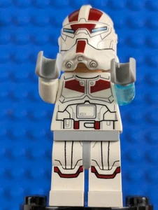 Lego Star Wars: Yoda Chronicles: Jek-14 with Clone Helmet sw0475 Set 75018 - Picture 1 of 7