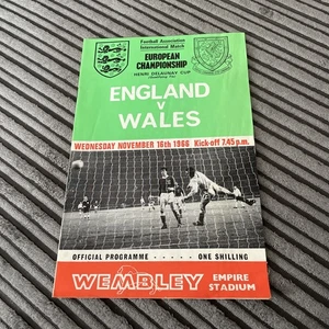 1966 ENGLAND V WALES EUROS QUALIFYING GROUP 8 BRITISH CHAMPIONSHIP PROGRAMME VGC - Picture 1 of 8
