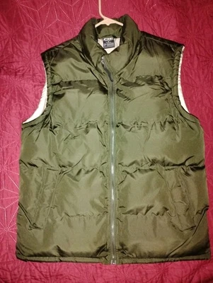 FTP Feel the Power Vest Men Medium Feel Dry Outdoor Puffer Moisture Wicking - Image 1 of 4