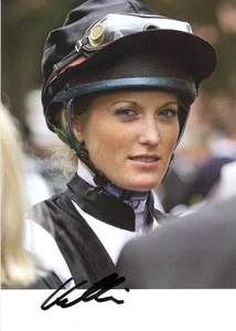 Katharina Daniela Werning - Jockey - signierte Autogrammkarte - Picture 1 of 1