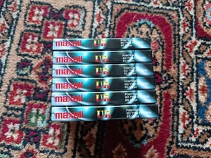 6X Maxell UR 90 Audio Cassette Tape - Picture 1 of 3