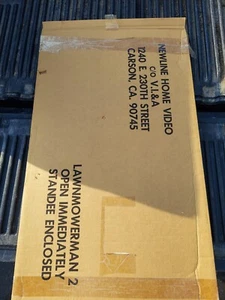 LAWNMOWER MAN 2 MOVIE PROMO STORE STANDEE NEW IN BOX RARE - Picture 1 of 5