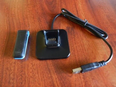 Fitbit Ultra F004 Activity Tracker with Charger - FOR PARTS ONLY - Image 1 of 4