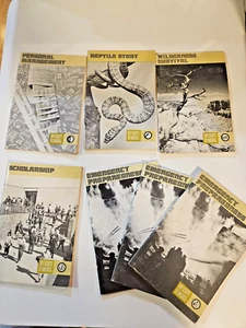 Vintage Lot von sieben 1970er Pfadfindern Verdienstabzeichen Taschenbüchern BSA Amerika - Bild 1 von 10
