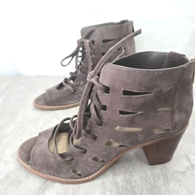 Vince Camuto Lace Up Heels Sz 9 Suede Gladiator Chunky Block Heel Boho Sandals - Image 1 of 4