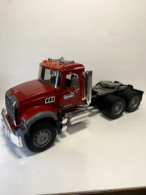 BRUDER Red Mack Granite Truck Semi Loader Tractor 1:16 2007 Made In Germany  - Image 1 of 4