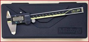 Mitutoyo 6" Digital Caliper CD-6"ASX - Picture 1 of 4