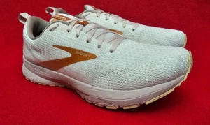 Brooks Revel 4 Running Shoes 1203371B172 Womens Size 10 M White Gold - Bild 1 von 23