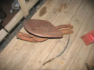 International IH Farmall Tractor Seat H M Super H M MTA - Picture 1 of 2